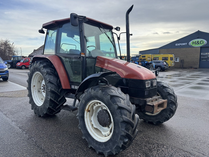 Tractor New Holland L95