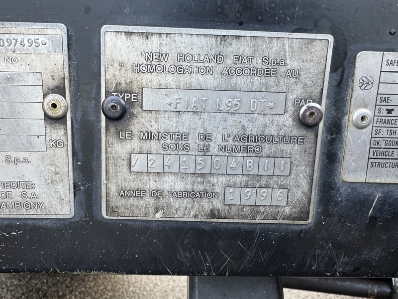 Tractor New Holland L95