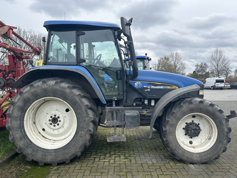 Tractor New Holland New Holland TM120