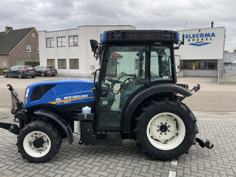 Tractor New Holland T4.80N