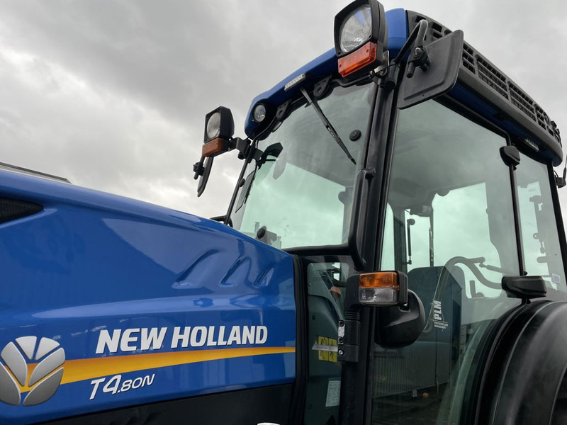 Tractor New Holland T4.80N