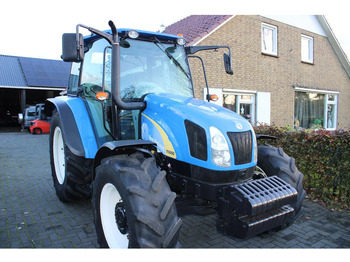Tractor New Holland T5050