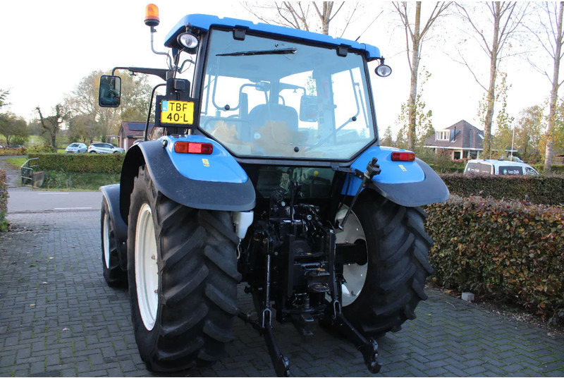 Tractor New Holland T5050