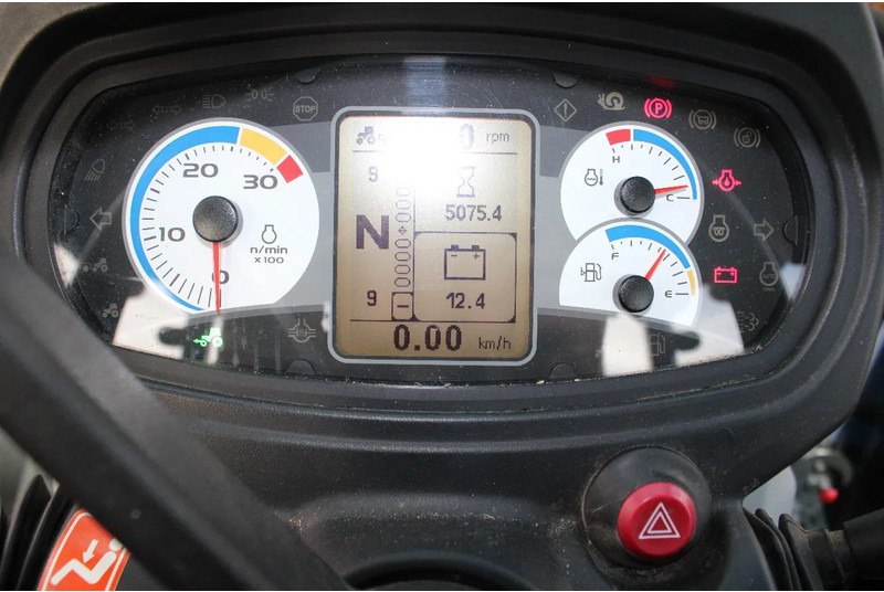 Tractor New Holland T5.105 Met voorlader