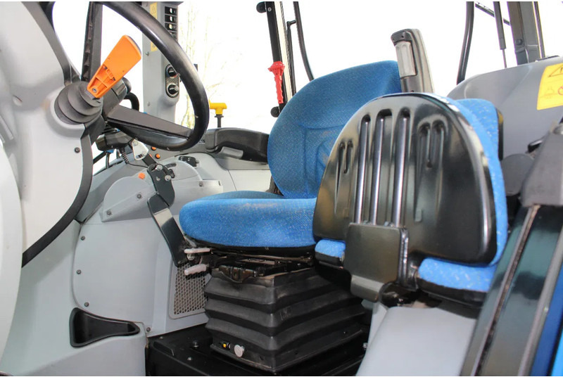Tractor New Holland T5.105 Met voorlader