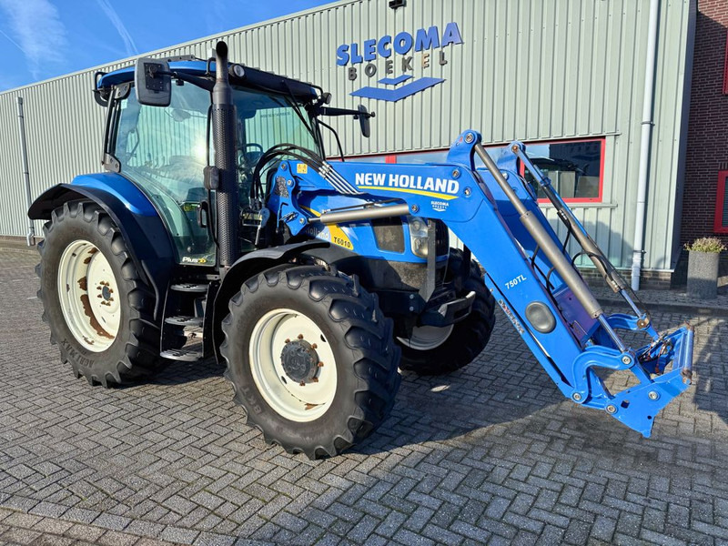 Tractor New Holland T6010 Plus + 750TL Voorlader