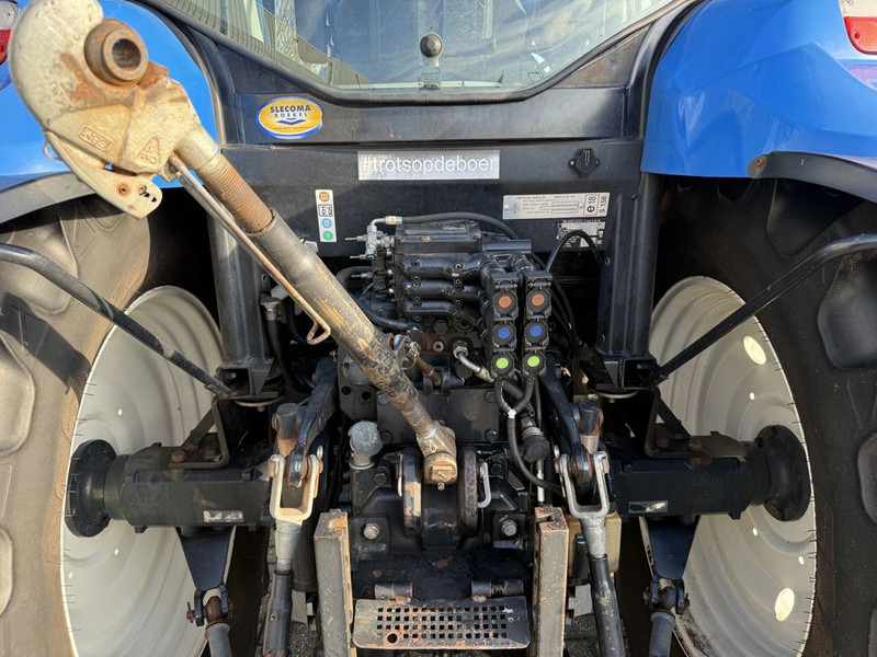 Tractor New Holland T6010 Plus + 750TL Voorlader