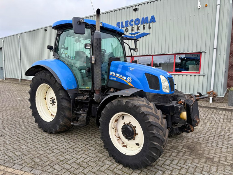 Tractor New Holland T6020 Elite