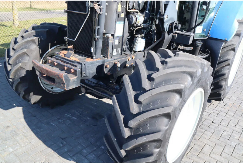 Tractor New Holland T6040 | FRONT LOADER | 50KM/H | QUICK COUPLER