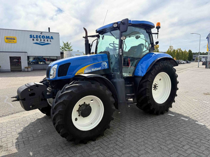 Tractor New Holland T6070 Elite