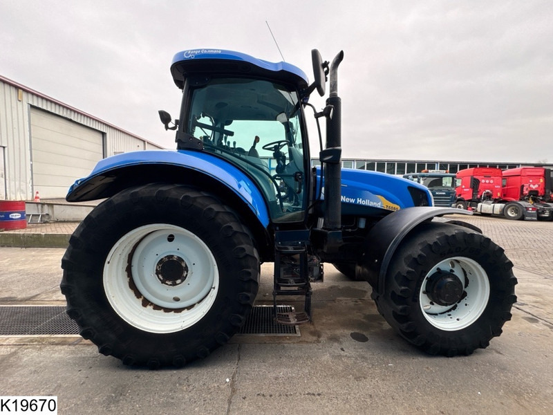 Tractor New Holland T6080