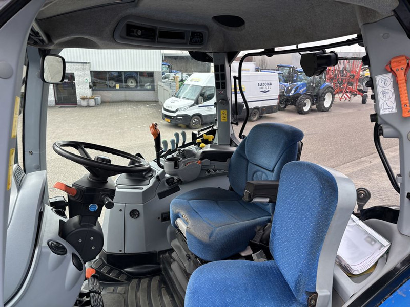Tractor New Holland T6080 Power Command