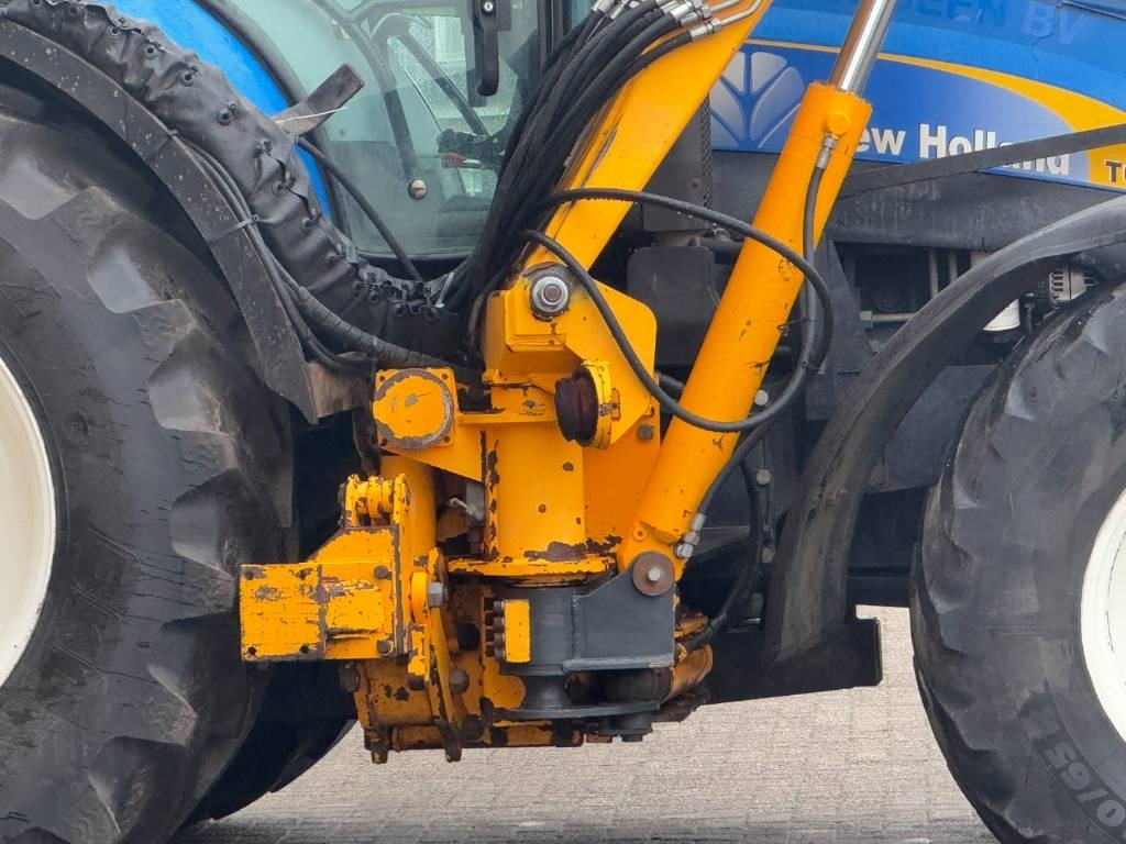 Tractor New Holland T6080 Power Command met Herder MBK513LSH!
