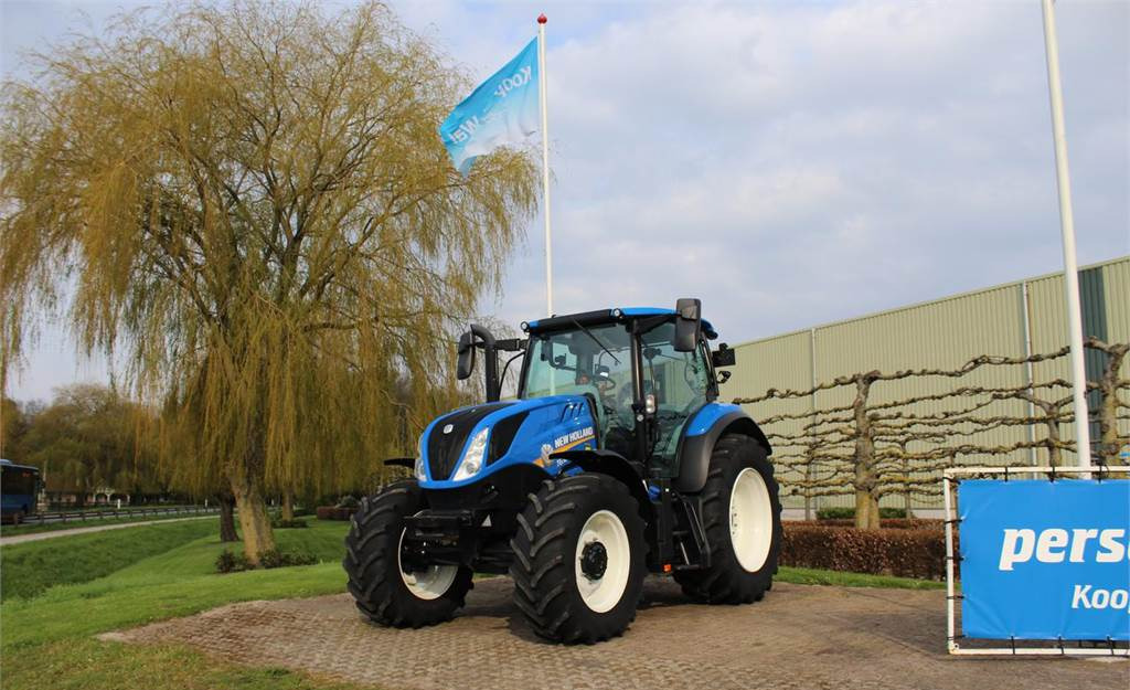 Tractor New Holland T6.155