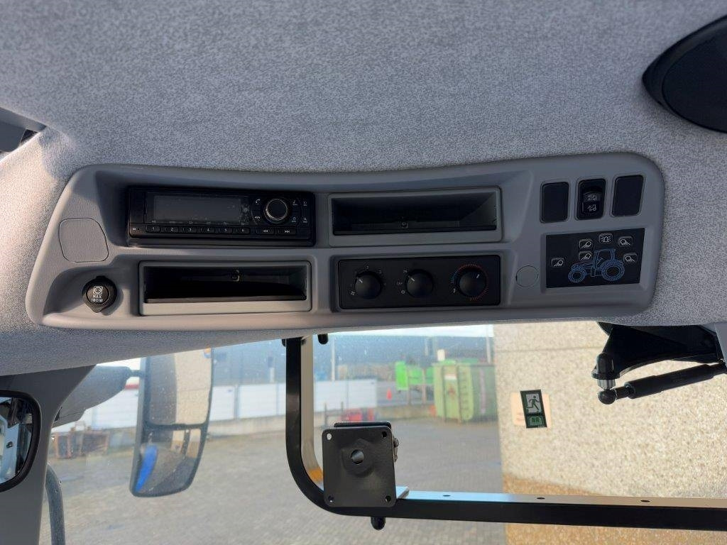 Tractor New Holland T6.180 Dynamic Command,