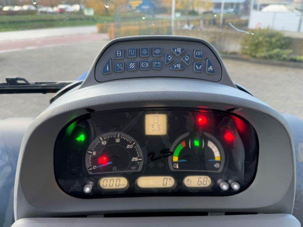 Tractor New Holland T6.180 Dynamic Command,