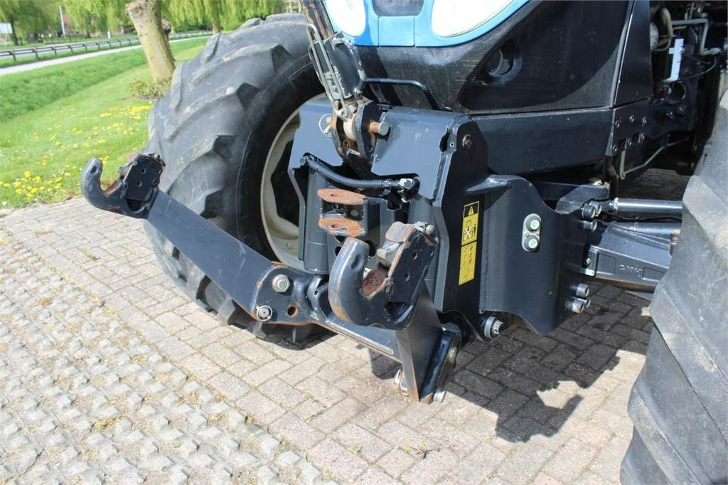 Tractor New Holland T7050