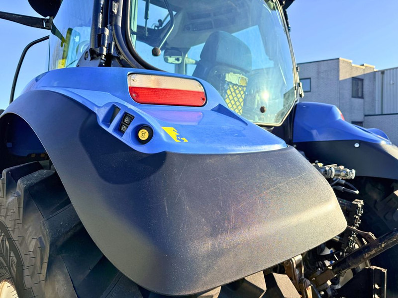 Tractor New Holland T7.165S Range Command