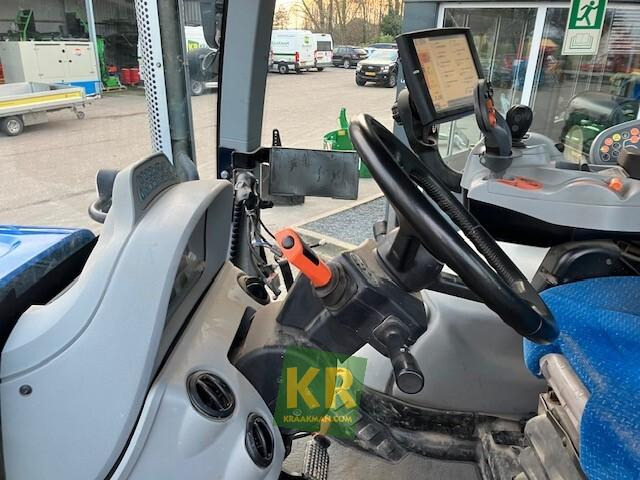 Tractor New Holland T7.210
