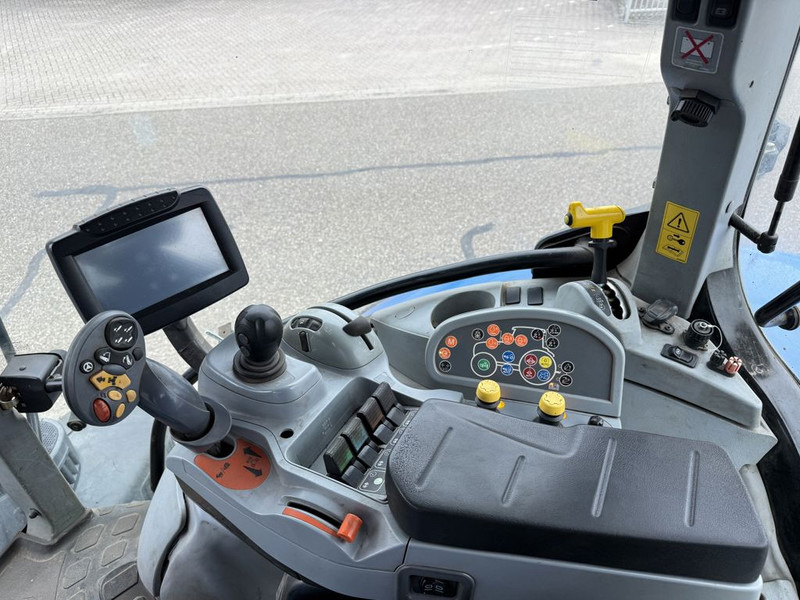 Tractor New Holland T7.210 Auto Command