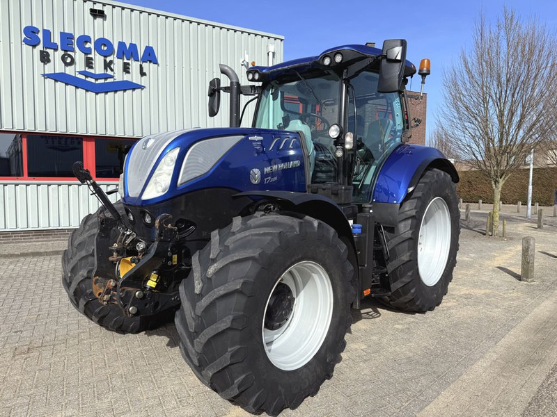 Tractor New Holland T7.225 AC Stage V Blue Power