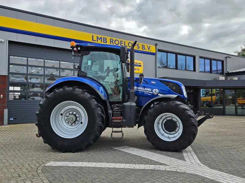 Tractor New Holland T7.230AC Autocommand