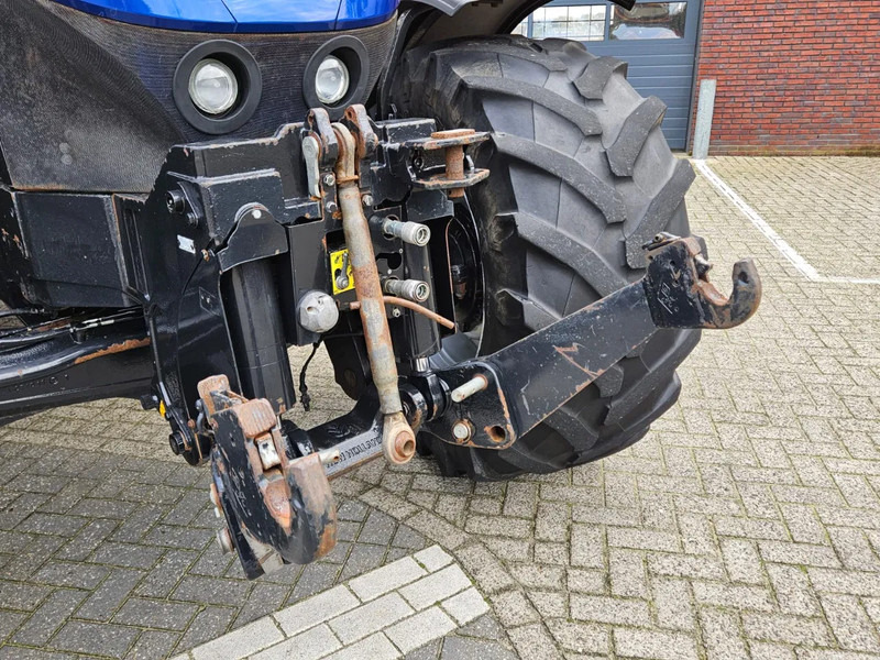 Tractor New Holland T7.230AC Autocommand