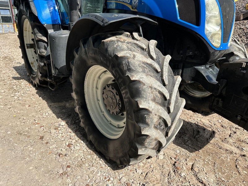 Tractor New Holland T7.235 Power Command