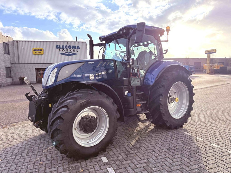 Tractor New Holland T7.270 AC Stage V Blue Power