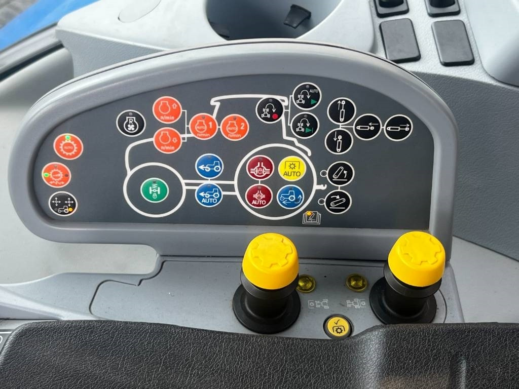 Tractor New Holland T7.270 Auto Command