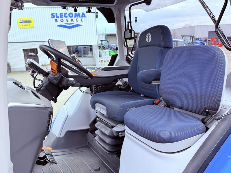 Tractor New Holland T7.315HD Auto Command + GPS