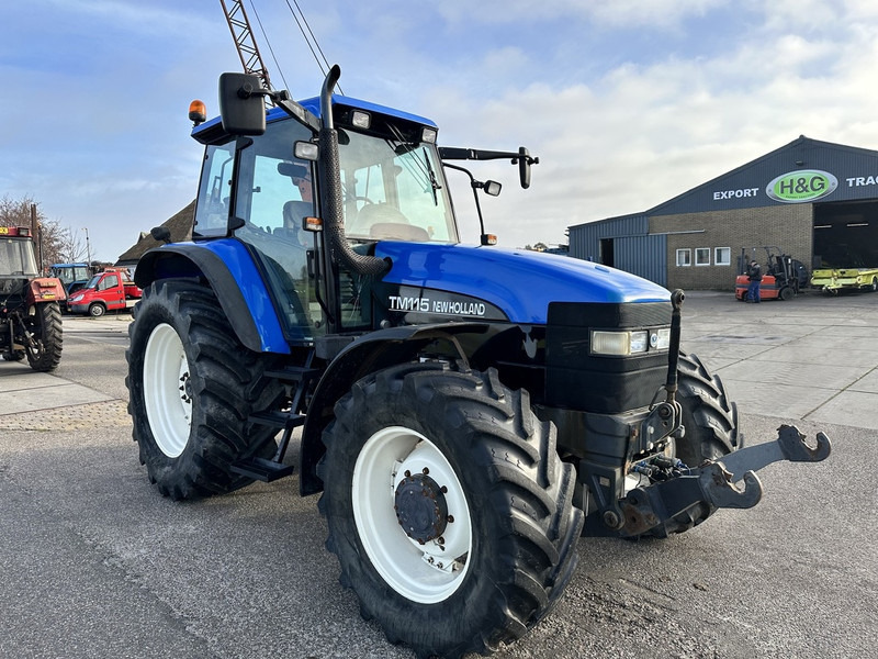 Tractor New Holland TM 115