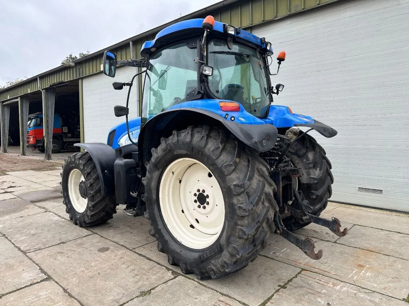 Tractor New Holland TS135A