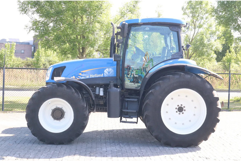 Tractor New Holland TS135A | 40 KM/H | 4X4 | SUPERSTEER