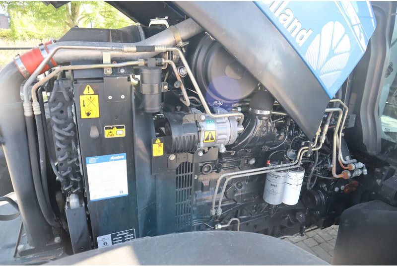 Tractor New Holland TS135A | 40 KM/H | 4X4 | SUPERSTEER