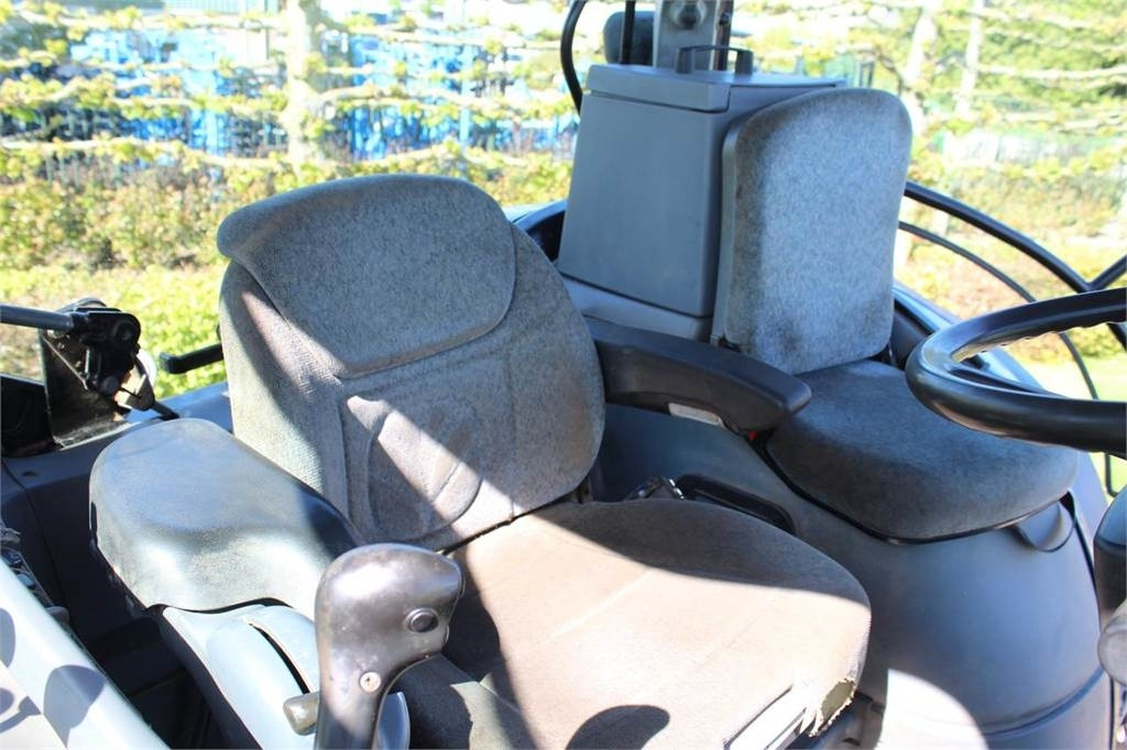 Tractor New Holland TSA135A
