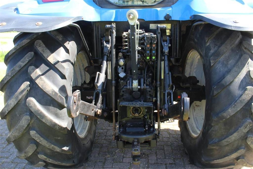 Tractor New Holland TSA135A