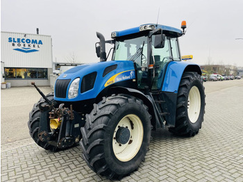 Tractor New Holland TVT 135 Transmissie CVT fronthef pto