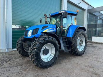 Tractor New Holland TVT 195 Dutch registration