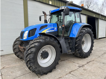 Tractor New Holland TVT 195 Dutch registration