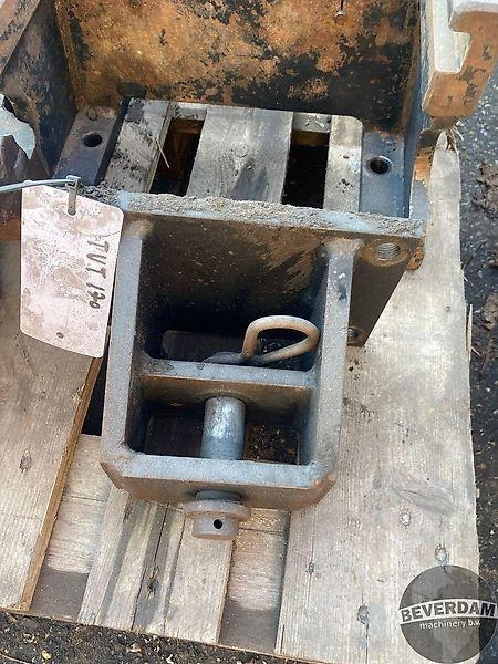 Tractor New Holland Trekhaakframe + trekhaken