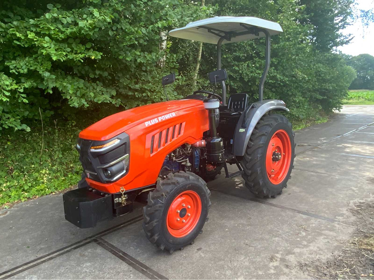 Tractor Pluspower TT604