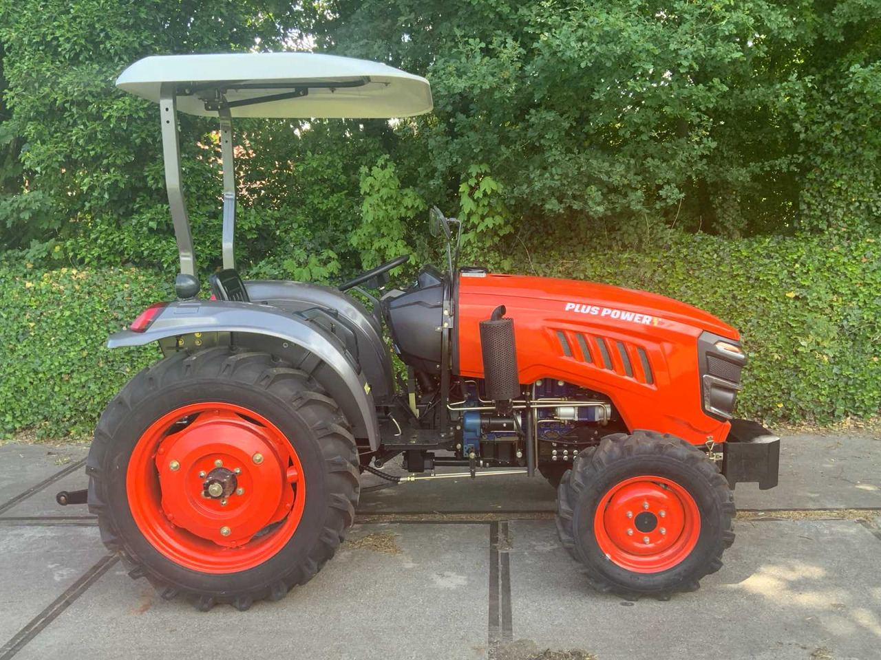 Tractor Pluspower TT604