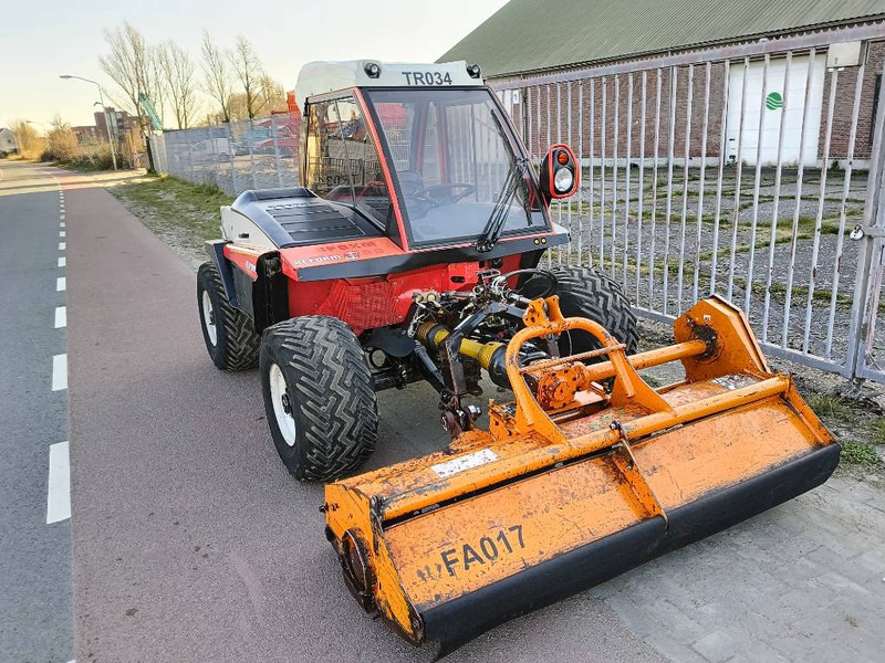 Tractor Reform Metrac H7S maaier mower 4x4x4 front hef pto CE