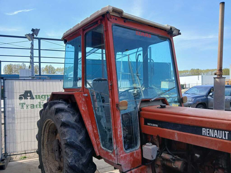 Tractor Renault 781-4