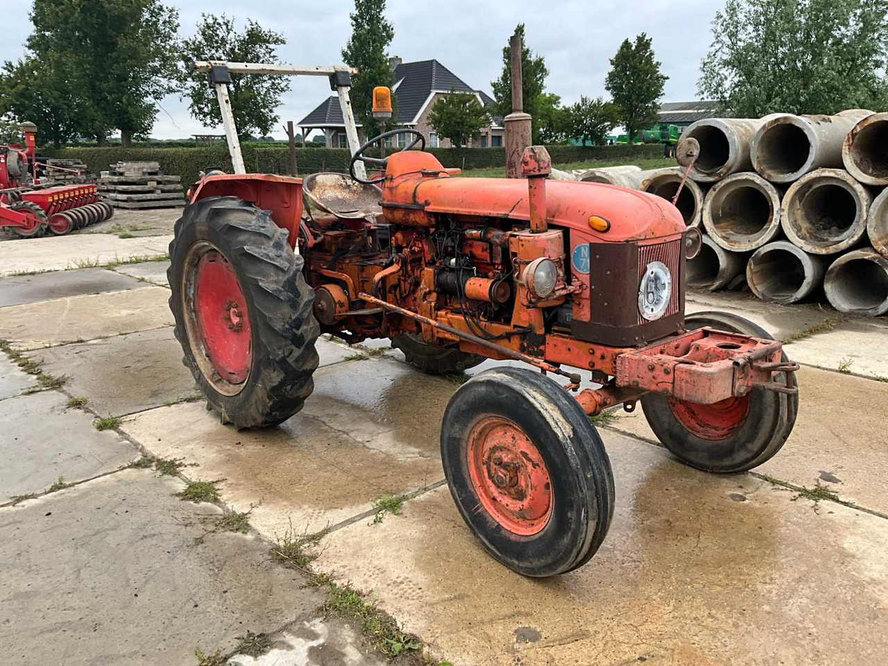 Tractor Renault n71