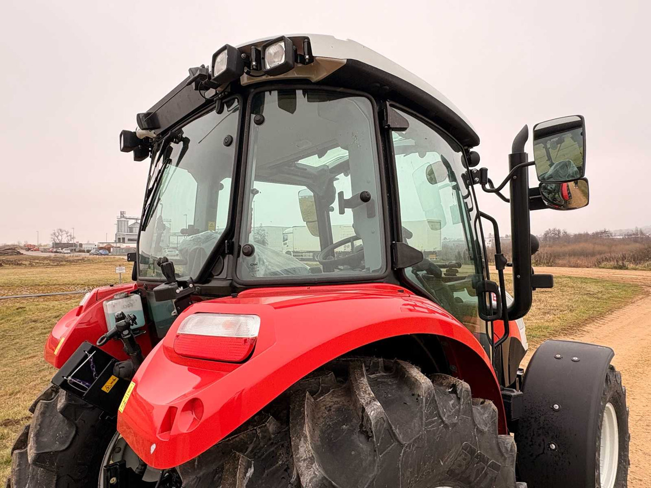 Tractor STEYR 4065 S - COMPACT ALL-WHEEL DRIVE TRACTOR (2022)
