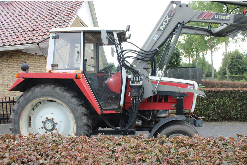 Tractor Steyr 8080 met voorlader 40 kmh