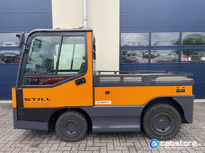 Tractor Still RO7-25 Elektrische trekker Still R07-25 - Bouwjaar 2006 - Elektrische trekker - 25 ton trekgewicht