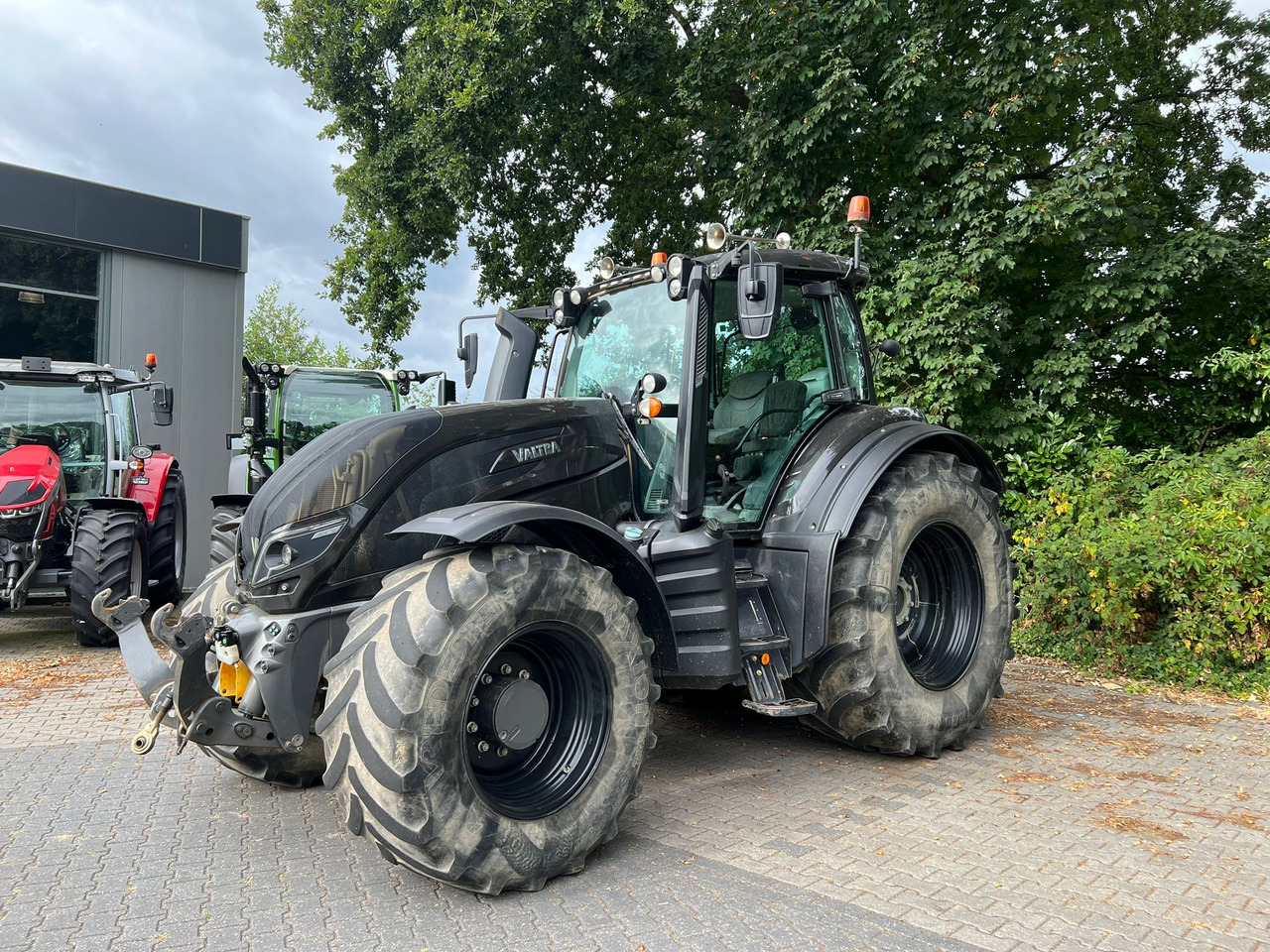 Tractor VALTRA T174 Versu